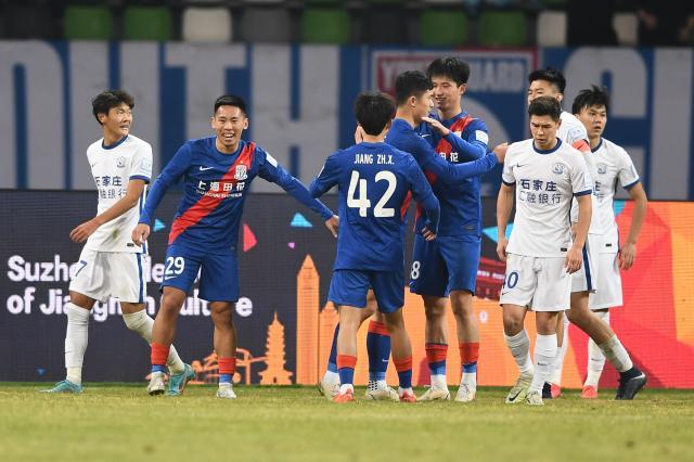 mk体育官网mk体育入口-【足协杯】根宝门徒独造4球 青年军为申花带来希望