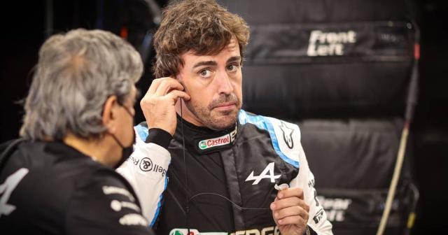 1629982101548058028.jpg Fernando-Alonso-in-race-overalls-planetF1-1200x630.jpg